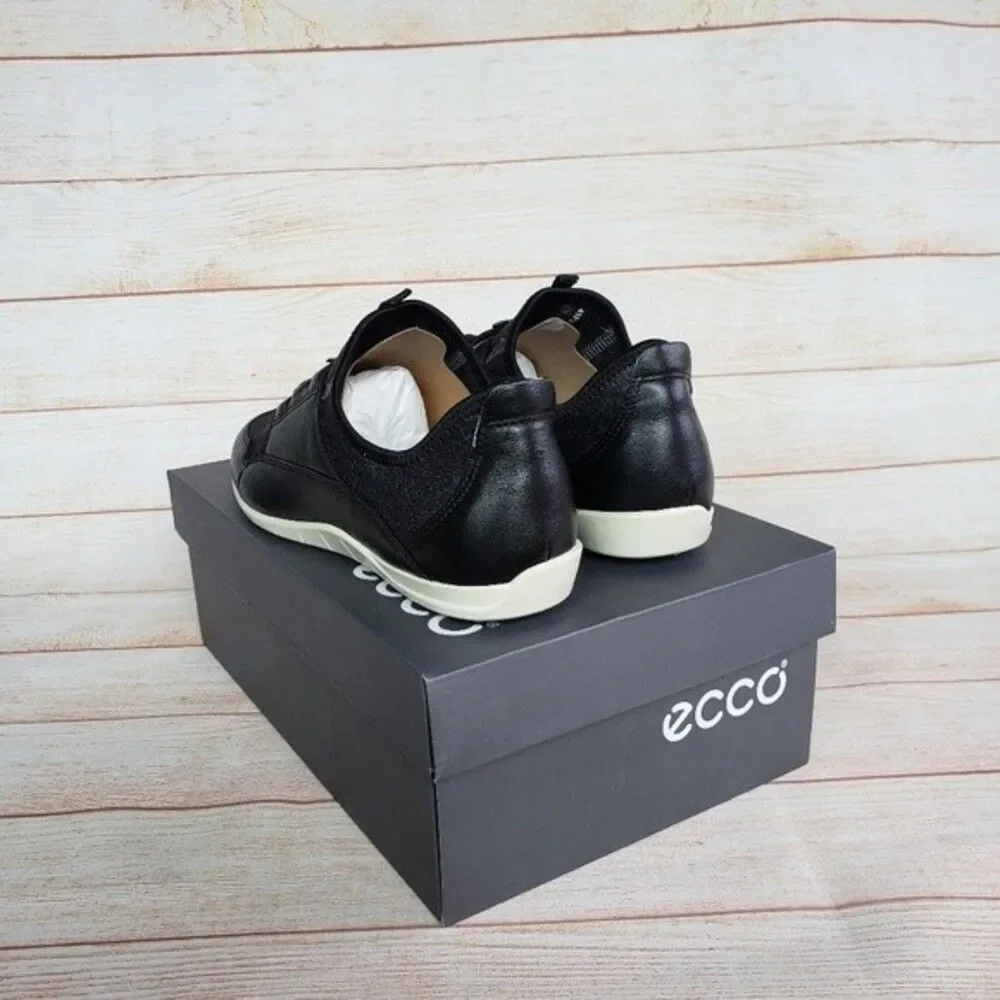 ECCO Women's Bluma Casual Walking Comfortable Sneakers Shoes in Black/White